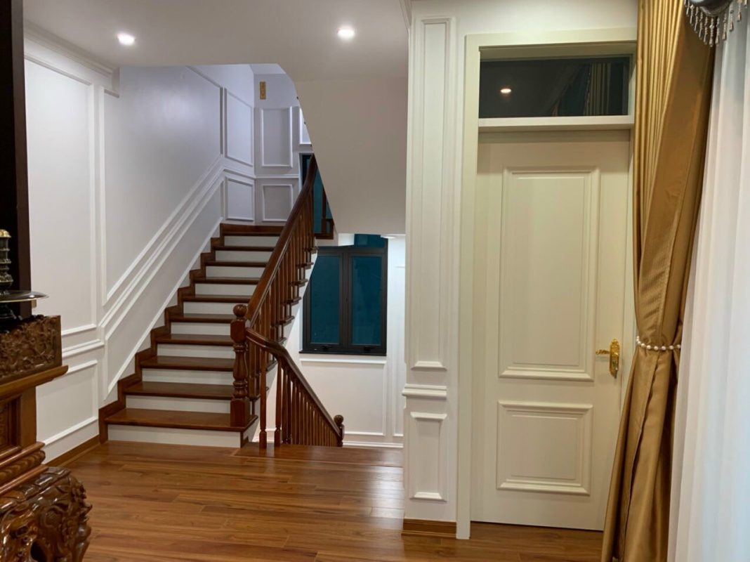 cua composite moi 31